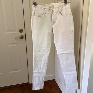 NWT Eileen Fisher Bone Skinny Jeans. Size 8.
